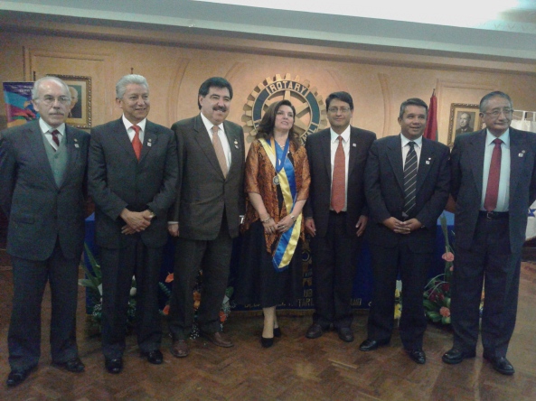 Presidentes de los Clubes Rotarios de La Paz: AG G.Morrison, RC La Paz M.Salinas, RC Sopocachi E.MontesdeOca, RC Chuquiago M.Yaffar, RC San Jorge F.Mejia, RC Miraflores H.Montano